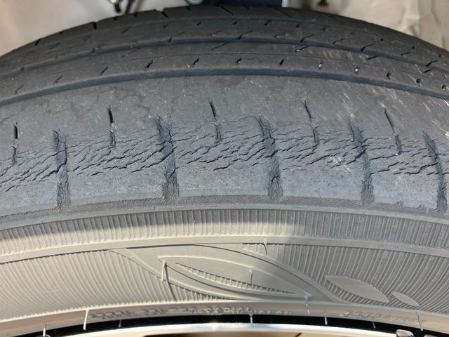 タントカスタムＸ１４インチアルミホイール　大型エアロバンパー　フルＬＥＤヘッドランプ　オート格納式カラードドアミラー　両側パワースライドドア　キーフリーシステム　プッシュボタンスタート（静岡県）の中古車