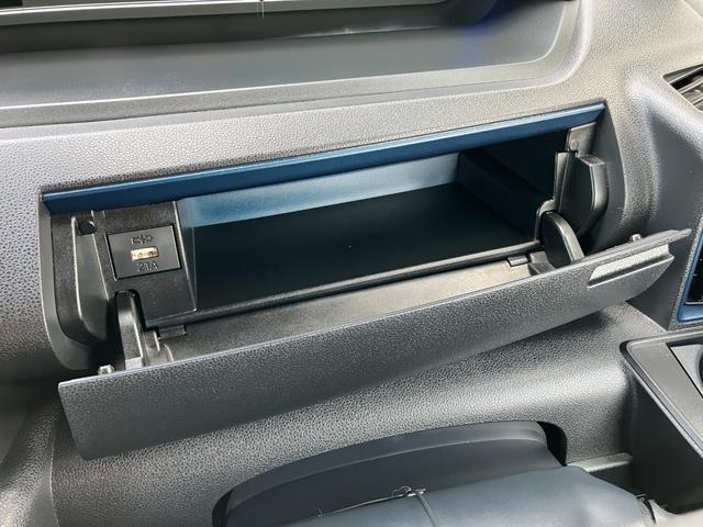 タントカスタムＸ１４インチアルミホイール　大型エアロバンパー　フルＬＥＤヘッドランプ　オート格納式カラードドアミラー　両側パワースライドドア　キーフリーシステム　プッシュボタンスタート（静岡県）の中古車