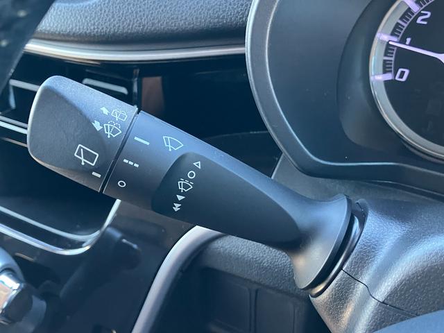 ムーヴカスタム RS ハイパーSAIIILEDヘッドライト 15インチアルミホイール キーフリーシステム チルトステアリング UVカットガラス 運転席シートリフター(静岡県)の中古車