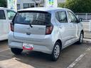 １３インチフルホイールキャップ　マルチリフレクターハロゲンヘッドランプ　可倒式ドアミラー　自発光式デジタルメーターアンバーイルミネーションメーター　マニュアルエアコン（ダイヤル式）　キーレスエントリー（静岡県）の中古車