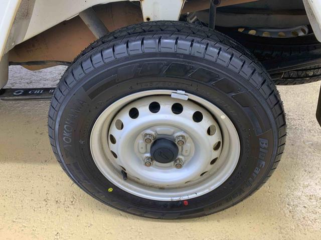 ハイゼットトラックエアコン・パワステ　スペシャル　４ＷＤ　５ＭＴ　保証付き記録簿　取扱説明書　ラジオ　タイヤ新品　ワンオーナー　エアコン　パワーステアリング（静岡県）の中古車