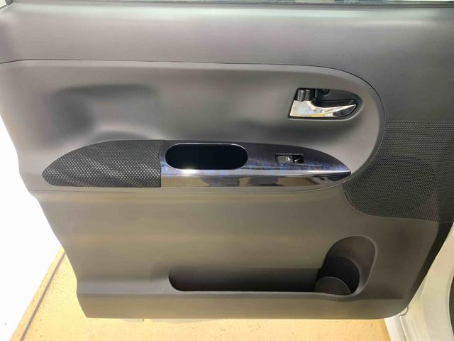 タントカスタムＲＳ　トップエディションＶＳ　ＳＡIIIまごころ保証１年付き　記録簿　取扱説明書　タイヤ新品　ＥＴＣ　ドラレコ　ナビ　バックカメラ　衝突被害軽減システム　スマートキー　オートマチックハイビーム　アルミホイール　ターボ　レーンアシスト　ＡＢＳ（静岡県）の中古車