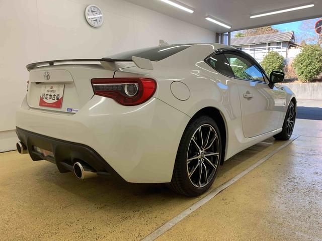 86GTリミテッド ナビまごころ保証1年付き 記録簿 取扱説明書 ドラレコ ETC バックカメラ スマートキー アルミホイール ワンオーナー エアバッグ エアコン パワーステアリング パワーウィンドウ ABS(静岡県)の中古車