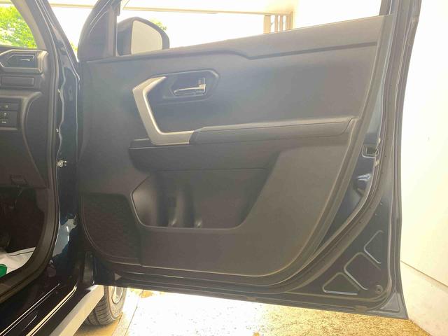 ロッキープレミアムＧ　ＨＥＶ（静岡県）の中古車