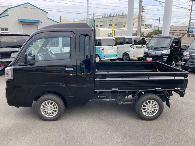 ハイゼットトラックジャンボＳＡIIIｔ４ＷＤ　ＡＴ　シートスライド＆リクライニング機構　荷台ステップ　オーバーヘッドシェルフ　マニュアルエアコン　パワーウィンドウ　パワーステアリング（静岡県）の中古車
