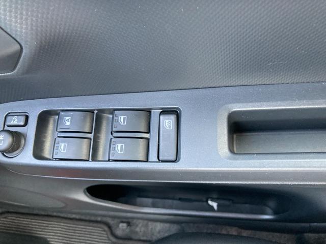 ミライースＸ　ＳＡIII１４インチフルホイールキャップ　ＬＥＤヘッドランプ　電動格納式（カラード）ドアミラー　自発光式デジタルメーターブルーイルミネーションメーター　マニュアルエアコン（ダイヤル式）　キーレスエントリー（静岡県）の中古車