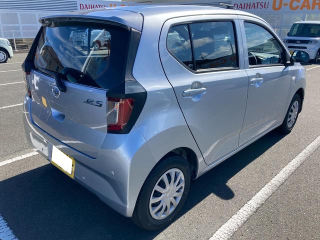ミライースＬ　ＳＡIII１３インチフルホイールキャップ　マルチリフレクターハロゲンヘッドランプ　可倒式ドアミラー　自発光式デジタルメーターアンバーイルミネーションメーター　マニュアルエアコン（ダイヤル式）　キーレスエントリー（静岡県）の中古車