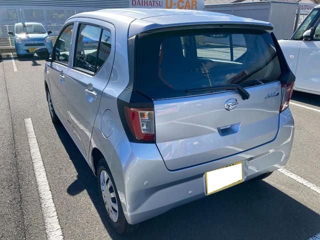 ミライースＬ　ＳＡIII１３インチフルホイールキャップ　マルチリフレクターハロゲンヘッドランプ　可倒式ドアミラー　自発光式デジタルメーターアンバーイルミネーションメーター　マニュアルエアコン（ダイヤル式）　キーレスエントリー（静岡県）の中古車