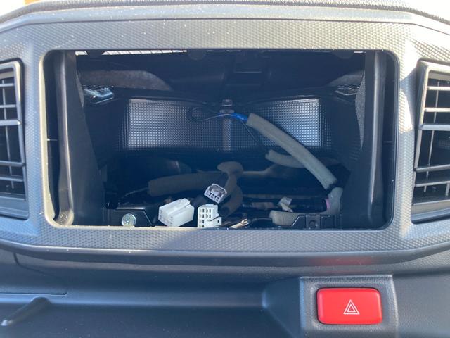 ミライースＬ　ＳＡIII１３インチフルホイールキャップ　マルチリフレクターハロゲンヘッドランプ　可倒式ドアミラー　自発光式デジタルメーターアンバーイルミネーションメーター　マニュアルエアコン（ダイヤル式）　キーレスエントリー（静岡県）の中古車