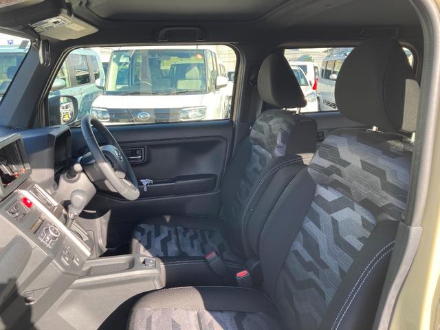 タフトG ダーククロムベンチャー15インチアルミホイール オートレベリング機能付フルLEDヘッドランプ LEDフォグランプ 本革巻ステアリングホイール 本革巻インパネセンターシフト キーフリーシステム プッシュボタンスタート(静岡県)の中古車