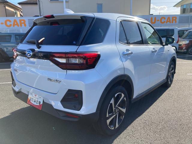 ロッキープレミアムＧ　ＨＥＶ１７インチアルミホイール　ＵＶＩＲカット遮音ガラス　フルＬＥＤヘッドランプ　キーフリーシステム　革巻きステアリングホイール　本革シフトノブ　アクティブマルチインフォメーションメーター（静岡県）の中古車