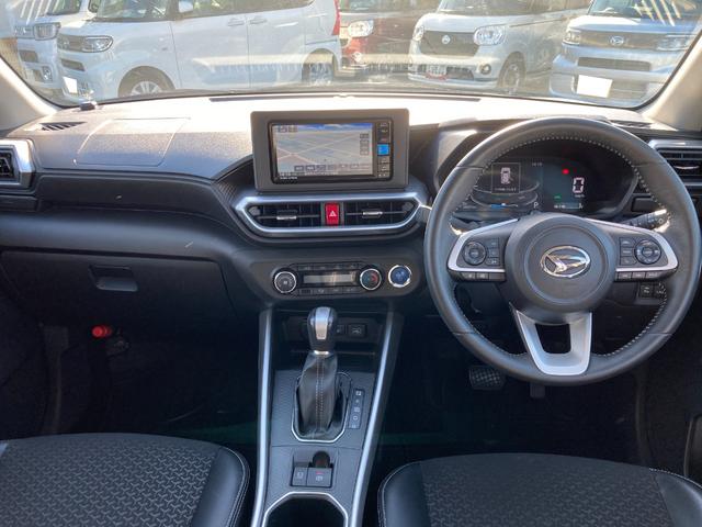 ロッキープレミアムＧ　ＨＥＶ１７インチアルミホイール　ＵＶＩＲカット遮音ガラス　フルＬＥＤヘッドランプ　キーフリーシステム　革巻きステアリングホイール　本革シフトノブ　アクティブマルチインフォメーションメーター（静岡県）の中古車