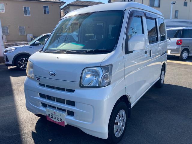 ハイゼットカーゴクルーズ２ＷＤ　ＭＴ　マニュアルエアコン（ダイヤル式）　パワーウィンドウ　電動格納ドアミラー　キーレスエントリー　オーバーヘッドシェルフ　ハロゲンヘッドライト（静岡県）の中古車