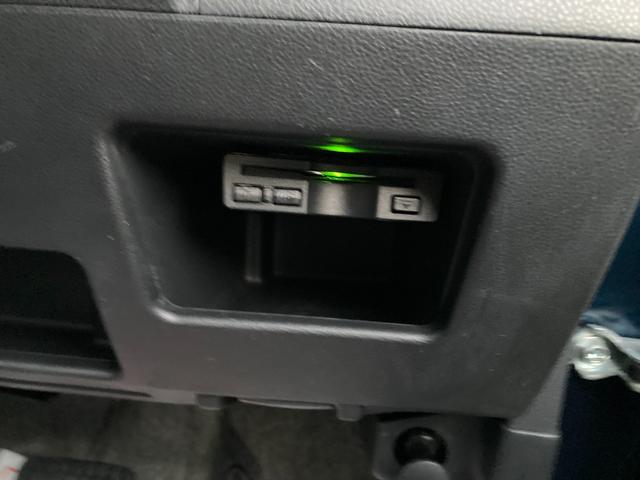 タントカスタムＸ　トップエディションＶＳ　ＳＡIII１４インチアルミホイール　キーフリーシステム　パワースライドドア（片側）　オートエアコン（プッシュ式）　ＬＥＤヘッドランプ　プッシュボタンスタート（静岡県）の中古車