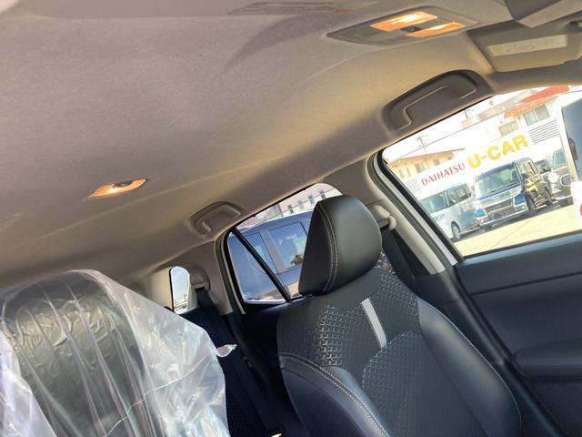 ロッキープレミアム１７インチアルミホイール　ＵＶＩＲカット遮音ガラス　フルＬＥＤヘッドランプ　キーフリーシステム　革巻きステアリングホイール　本革シフトノブ　アクティブマルチインフォメーションメーター（静岡県）の中古車