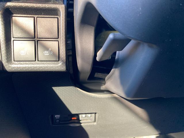 タントカスタムＲＳスタイルセレクション１５インチアルミホイール　キーフリーシステム　プッシュボタンスタート　オートエアコン（プッシュ式）　フルＬＥＤヘッドランプ　オート格納式カラードドアミラー　本革巻ステアリングホイール（静岡県）の中古車