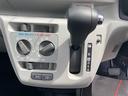 １４インチフルホイールキャップ　ＬＥＤヘッドランプ　電動格納式（カラード）ドアミラー　自発光式デジタルメーターブルーイルミネーションメーター　マニュアルエアコン（ダイヤル式）　キーレスエントリー（静岡県）の中古車