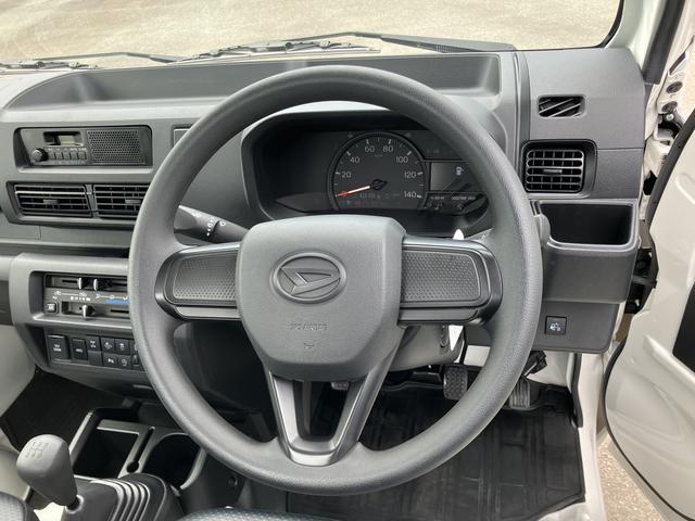 ハイゼットトラックスタンダード　農用スペシャル４ＷＤ　ＭＴ　スーパーＵＶカットガラス（フロントウィンドウ）　プリントレザーシート表皮　マニュアルエアコン　クリーンエアフィルター　電動式パワーステアリング（静岡県）の中古車