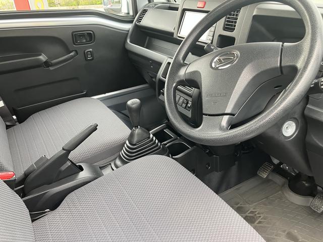 ハイゼットトラックエクストラＳＡIIIｔ２ＷＤ　ＭＴ　キーレスエントリー　パワーウィンドウ　エアコン　パワードアロック　スモークドガラス（リヤウインドウ）　ＵＶカットガラス（静岡県）の中古車