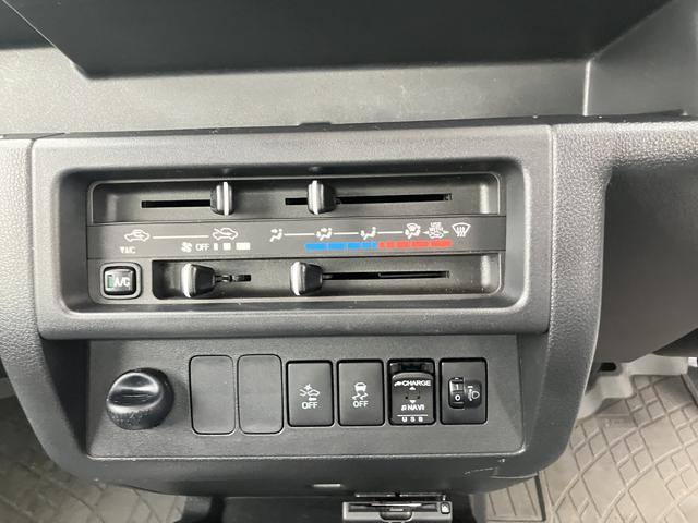 ハイゼットトラックエクストラＳＡIIIｔ２ＷＤ　ＭＴ　キーレスエントリー　パワーウィンドウ　エアコン　パワードアロック　スモークドガラス（リヤウインドウ）　ＵＶカットガラス（静岡県）の中古車
