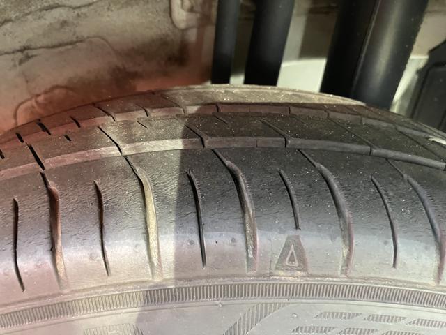 ムーヴキャンバスＸリミテッドメイクアップ　ＳＡIII１４インチフルホイールキャップ　キーフリーシステム　両側パワースライドドア　オートエアコン（プッシュ式）　オートライト　置きラクボックス（静岡県）の中古車