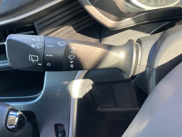 ムーヴカスタム　Ｘ　ＳＡ１４インチアルミホイール　スーパーＵＶＩＲカットガラス　ウレタンステアリングホイール　ウレタンインパネセンターシフト　ＬＥＤヘッドライト　キーフリーシステム　プッシュボタンスタート（静岡県）の中古車