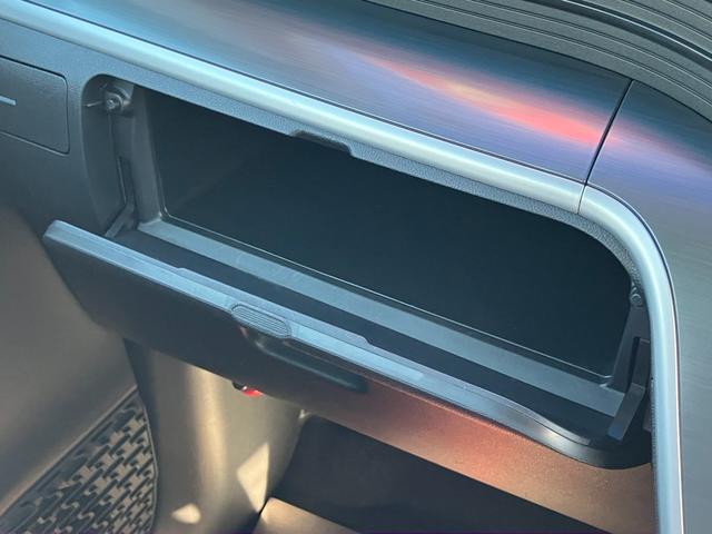 ムーヴカスタム　Ｘ　ＳＡ１４インチアルミホイール　スーパーＵＶＩＲカットガラス　ウレタンステアリングホイール　ウレタンインパネセンターシフト　ＬＥＤヘッドライト　キーフリーシステム　プッシュボタンスタート（静岡県）の中古車