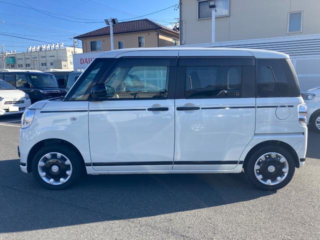 ムーヴキャンバスＧブラックアクセントＶＳ　ＳＡIII１４インチフルホイールキャップ　ＬＥＤヘッドランプ　キーフリーシステム　両側パワースライドドア　オートエアコン（プッシュ式）　オートライト　置きラクボックス（静岡県）の中古車