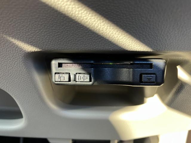 ムーヴL SAIII14インチフルホイールキャップ UVカットゴラス(フロントドア) ウレタンステアリングホイール キーレスエントリー マニュアルエアコン(ダイヤル式)(静岡県)の中古車