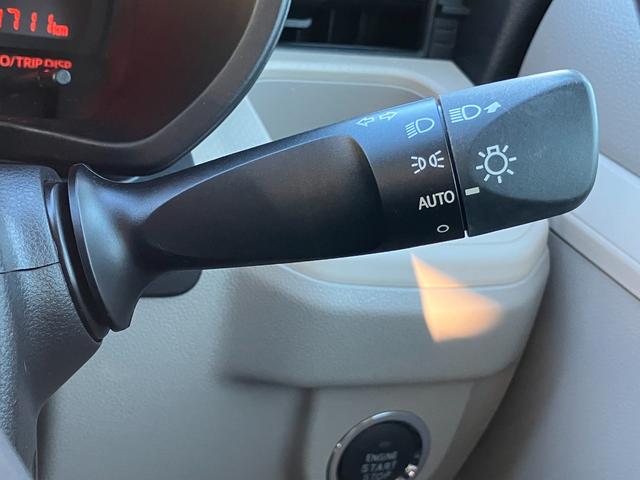 ムーヴX SA14インチアルミホイール スーパーUVIRカットガラス キーフリーシステム オートエアコン(プッシュ式) プッシュボタンスタート 電動格納ドアミラー(静岡県)の中古車