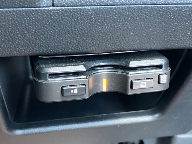 タントカスタムX トップエディションリミテッドSAIII14インチアルミホイール キーフリーシステム パワースライドドア(片側) オートエアコン(プッシュ式) LEDヘッドランプ(静岡県)の中古車