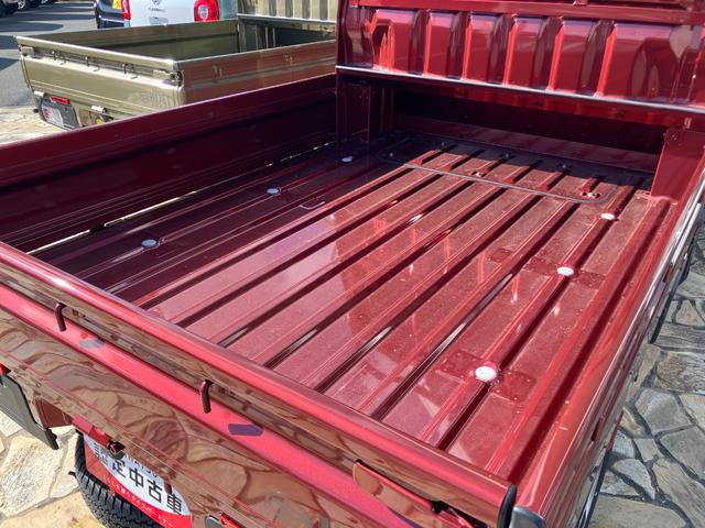 ハイゼットトラックジャンボエクストラLEDヘッドランプ シートスライド&リクライニング機構 荷台ステップ オーバーヘッドシェルフ マニュアルエアコン コーナーセンサー(静岡県)の中古車