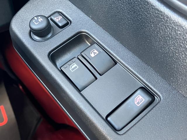 ハイゼットトラックジャンボエクストラLEDヘッドランプ シートスライド&リクライニング機構 荷台ステップ オーバーヘッドシェルフ マニュアルエアコン コーナーセンサー(静岡県)の中古車