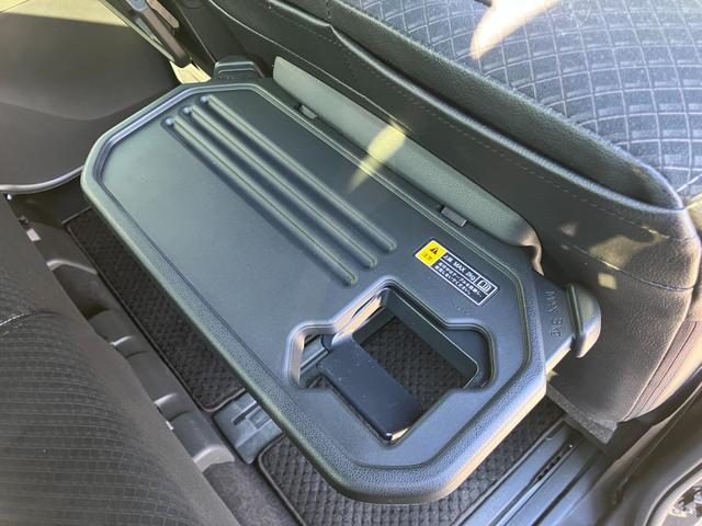 タントカスタムRSスタイルセレクション15インチアルミホイール 大型エアロバンパー フルLEDヘッドランプ オート格納式カラードドアミラー 革巻ステアリングホイール 両側パワースライドドア(静岡県)の中古車