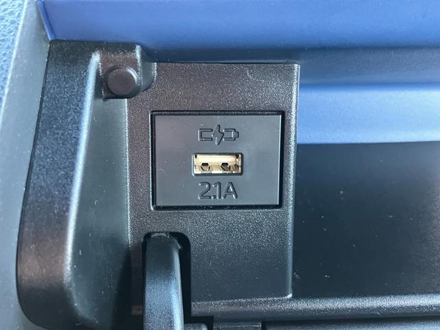 タントカスタムRSスタイルセレクション15インチアルミホイール 大型エアロバンパー フルLEDヘッドランプ オート格納式カラードドアミラー 革巻ステアリングホイール 両側パワースライドドア(静岡県)の中古車