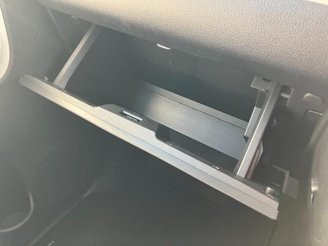 ムーヴキャンバスストライプスG14インチフルホイールキャップ LEDヘッドランプ LEDフォグランプ ホっとカップホルダー 両側パワースライドドア キーフリーシステム プッシュボタンスタート UVカットガラス(静岡県)の中古車