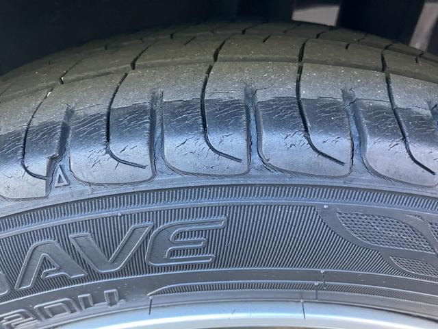 ムーヴＸ　ＳＡII１４インチアルミホイール　スーパーＵＶＩＲカットガラス　キーフリーシステム　オートエアコン（プッシュ式）　ハロゲンヘッドライト（静岡県）の中古車