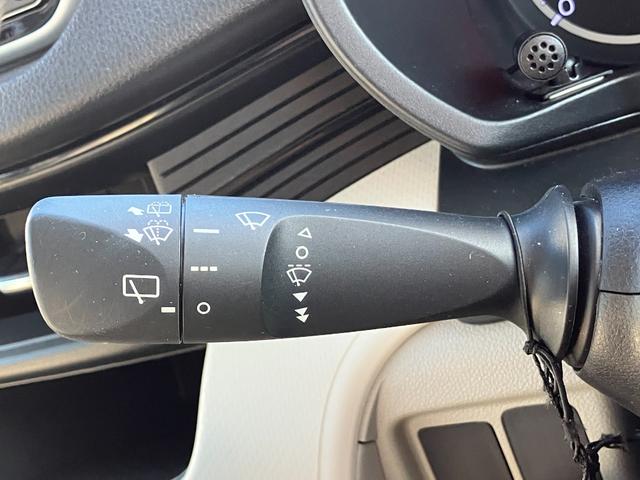 ムーヴＸ　ＳＡII１４インチアルミホイール　スーパーＵＶＩＲカットガラス　キーフリーシステム　オートエアコン（プッシュ式）　ハロゲンヘッドライト（静岡県）の中古車