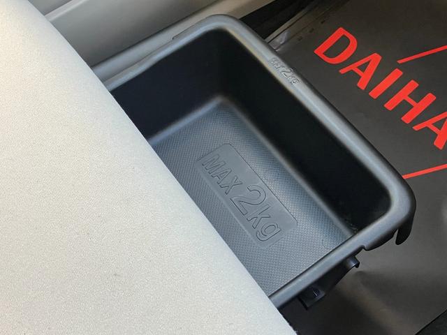 ムーヴＸ　ＳＡII１４インチアルミホイール　スーパーＵＶＩＲカットガラス　キーフリーシステム　オートエアコン（プッシュ式）　ハロゲンヘッドライト（静岡県）の中古車