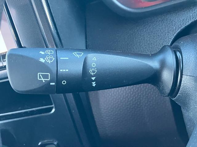 トールＧターボ　ＳＡIIIキーフリーシステム　プッシュボタンスタート　オートエアコン（プッシュ式）　両側パワースライドドア　マルチインフォメーションディスプレイ	フルホイールキャップ（静岡県）の中古車