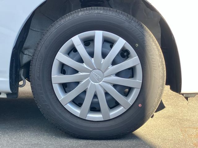 ミライースL SAIII13インチフルホイールキャップ マルチリフレクターハロゲンヘッドランプ 可倒式ドアミラー 自発光式デジタルメーターアンバーイルミネーションメーター マニュアルエアコン(ダイヤル式) キーレスエントリー(静岡県)の中古車