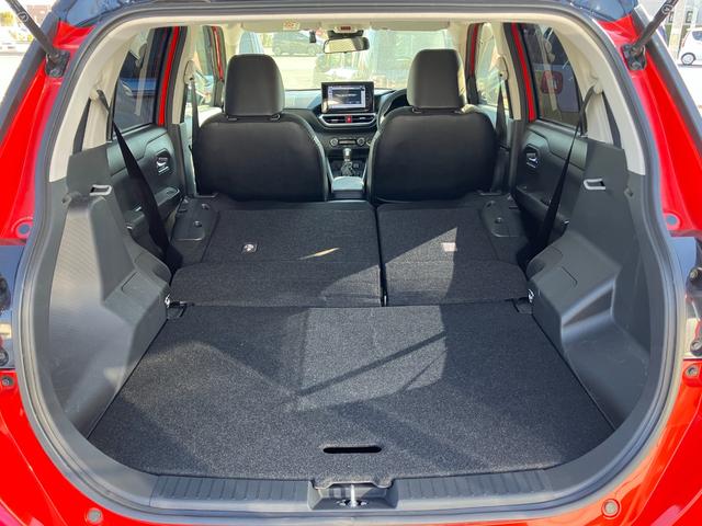 ロッキープレミアムＧ１７インチアルミホイール　ＵＶＩＲカット遮音ガラス　フルＬＥＤヘッドランプ　キーフリーシステム　革巻きステアリングホイール　本革シフトノブ　アクティブマルチインフォメーションメーター（静岡県）の中古車