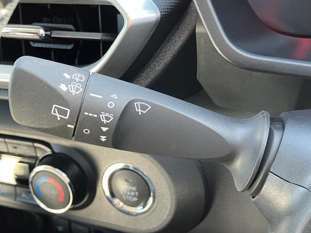 ロッキープレミアムＧ１７インチアルミホイール　ＵＶＩＲカット遮音ガラス　フルＬＥＤヘッドランプ　キーフリーシステム　革巻きステアリングホイール　本革シフトノブ　アクティブマルチインフォメーションメーター（静岡県）の中古車