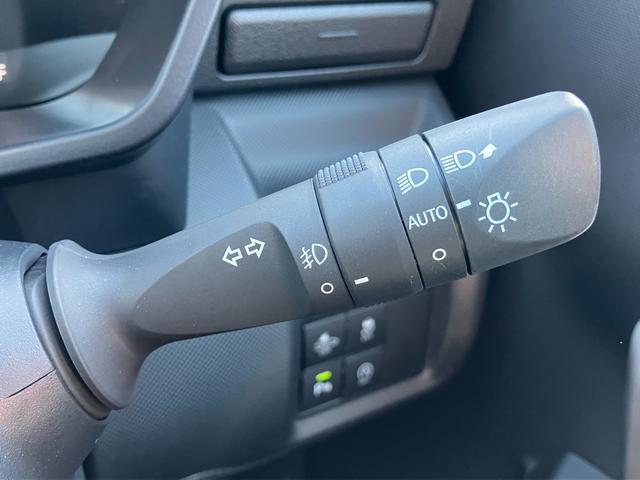 ロッキープレミアムＧ１７インチアルミホイール　ＵＶＩＲカット遮音ガラス　フルＬＥＤヘッドランプ　キーフリーシステム　革巻きステアリングホイール　本革シフトノブ　アクティブマルチインフォメーションメーター（静岡県）の中古車