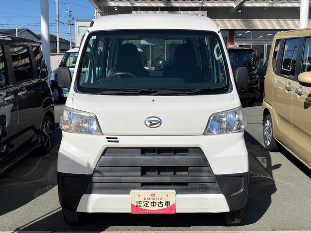 ハイゼットカーゴスペシャル２ＷＤ　４ＡＴ　マニュアルエアコン　プリントレザーシート　アッパートレイ　ユースフルナット（３１か所）（静岡県）の中古車