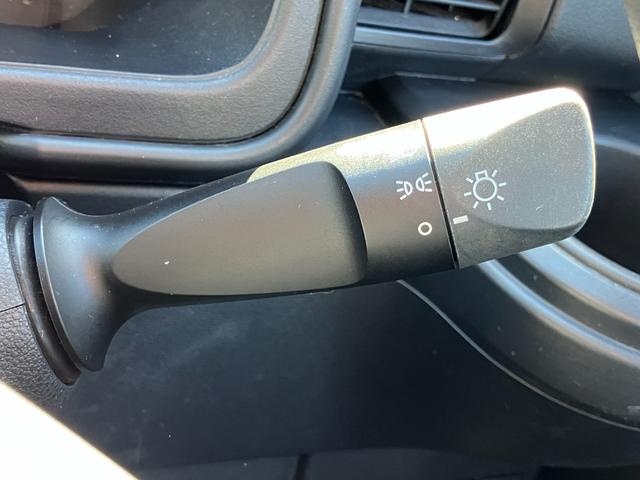 ハイゼットカーゴスペシャル２ＷＤ　４ＡＴ　マニュアルエアコン　プリントレザーシート　アッパートレイ　ユースフルナット（３１か所）（静岡県）の中古車