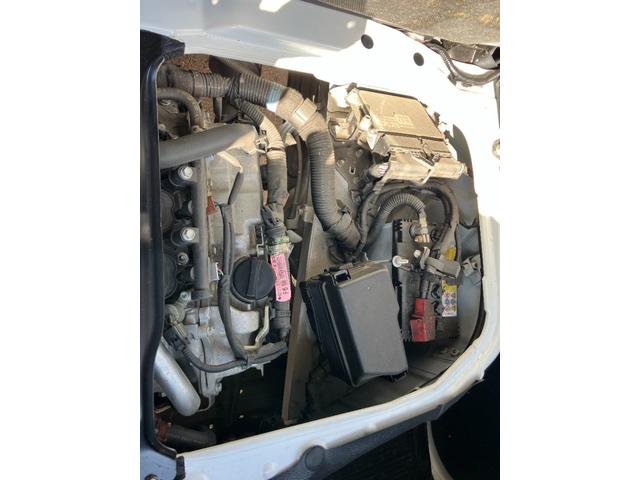 ハイゼットカーゴスペシャル２ＷＤ　４ＡＴ　マニュアルエアコン　プリントレザーシート　アッパートレイ　ユースフルナット（３１か所）（静岡県）の中古車