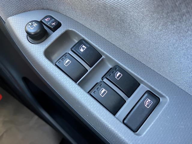 キャストアクティバＸ　ＳＡII１５インチフルホイールキャップ　ハロゲンヘッドランプ　ウレタンステアリングホイール　ＵＶカットガラス　キーフリーシステム　オートエアコン（静岡県）の中古車