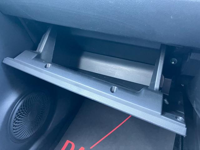 キャストアクティバＸ　ＳＡII１５インチフルホイールキャップ　ハロゲンヘッドランプ　ウレタンステアリングホイール　ＵＶカットガラス　キーフリーシステム　オートエアコン（静岡県）の中古車