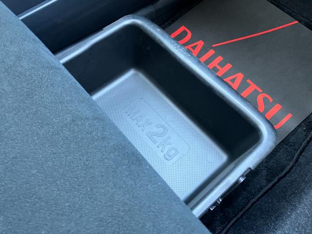 キャストアクティバＸ　ＳＡII１５インチフルホイールキャップ　ハロゲンヘッドランプ　ウレタンステアリングホイール　ＵＶカットガラス　キーフリーシステム　オートエアコン（静岡県）の中古車